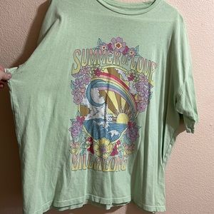 Oversized billabong graphic T-shirt